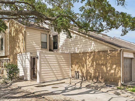 2nd image of 2277 S Kirkwood Rd APT 1116