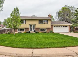 8926 W Swarthmore Dr, Littleton, CO 80123