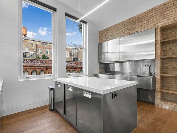 5th image of 640 Broadway #Penthouse 2