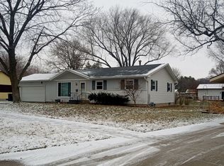 1106 W Cramer St, Fort Atkinson, WI 53538