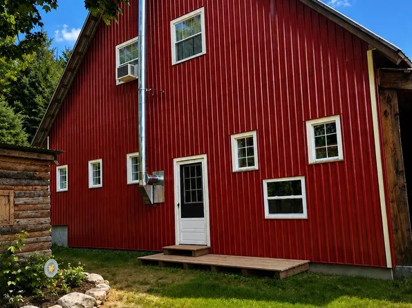 8 Kimball Hill Road, Topsham, VT 05086