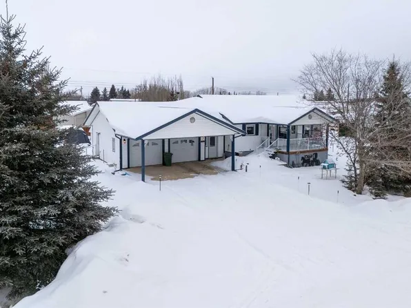 10218 S 102nd Ave, Mackenzie County, AB T0H 2H0
