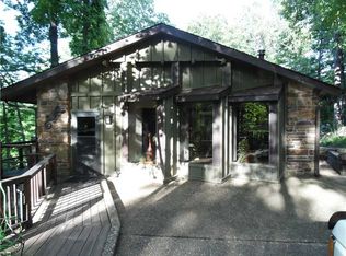 1 N Rome Ridge St, Rogers, AR 72756