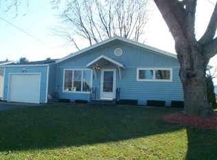 123 West St, Dane, WI 53529