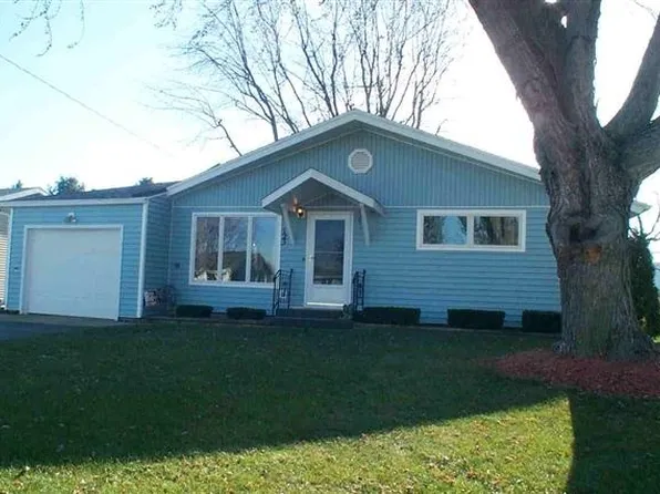 123 West St, Dane, WI 53529