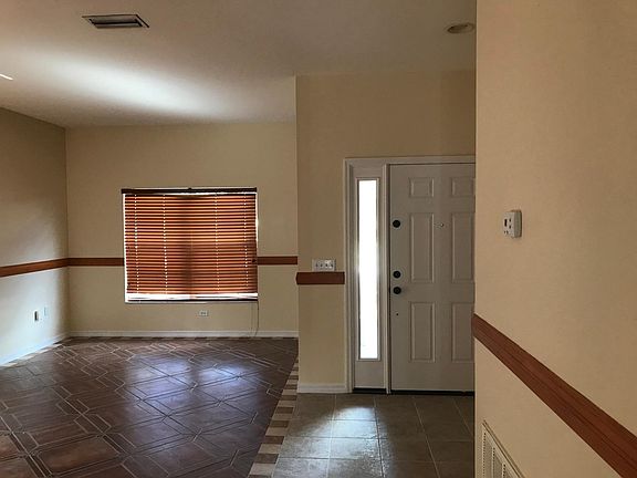 5th image of 9646 Cypress Harbor Dr