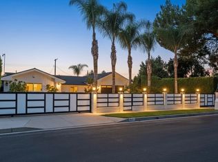 6243 Berquist Ave, Woodland Hills, CA 91367