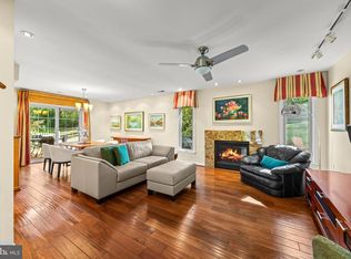 2567 Forest Knoll St, Annapolis, MD 21401