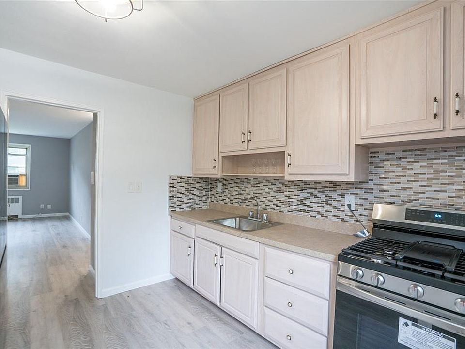 1st image of 852 Palisade Avenue #1E
