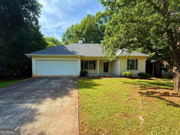 215 Twin Creek Shrs, Athens, GA 30605