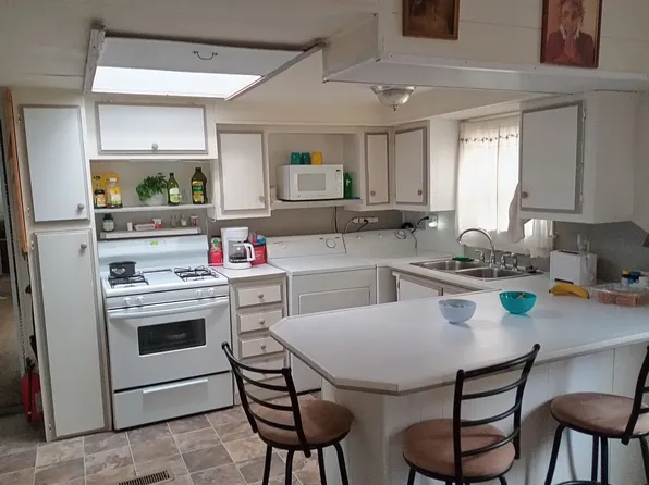 1253 Monterey Blvd NW #N, Canton, OH 44720