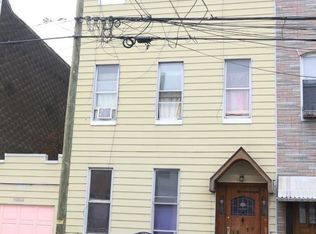 1880 Linden St, Flushing, NY 11385