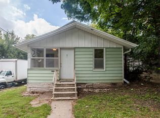 3126 7th St, Des Moines, IA 50313