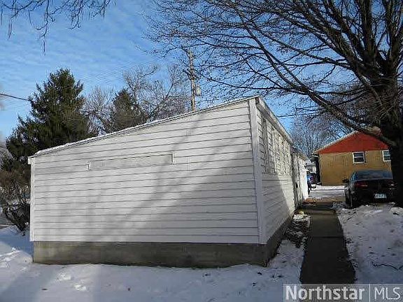 4th image of 1754 Sylvan Street