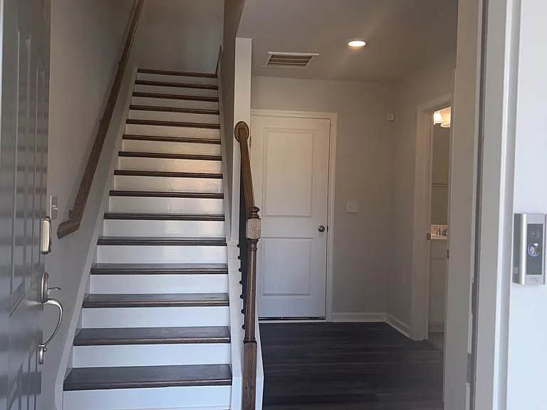 1632 Kipp Ln — Photo 6