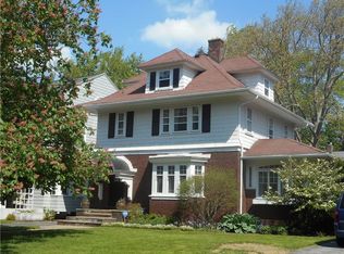 160 Dorchester Rd, Rochester, NY 14610