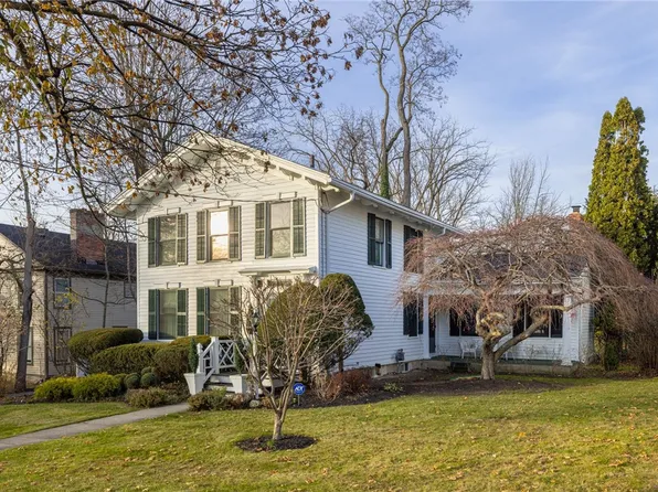 67 Center St, Geneseo, NY 14454
