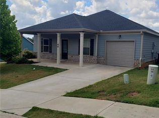 40 Heard Ln, Covington, GA 30014