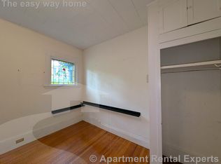 6 Hurlbut St #3, Cambridge, MA 02138
