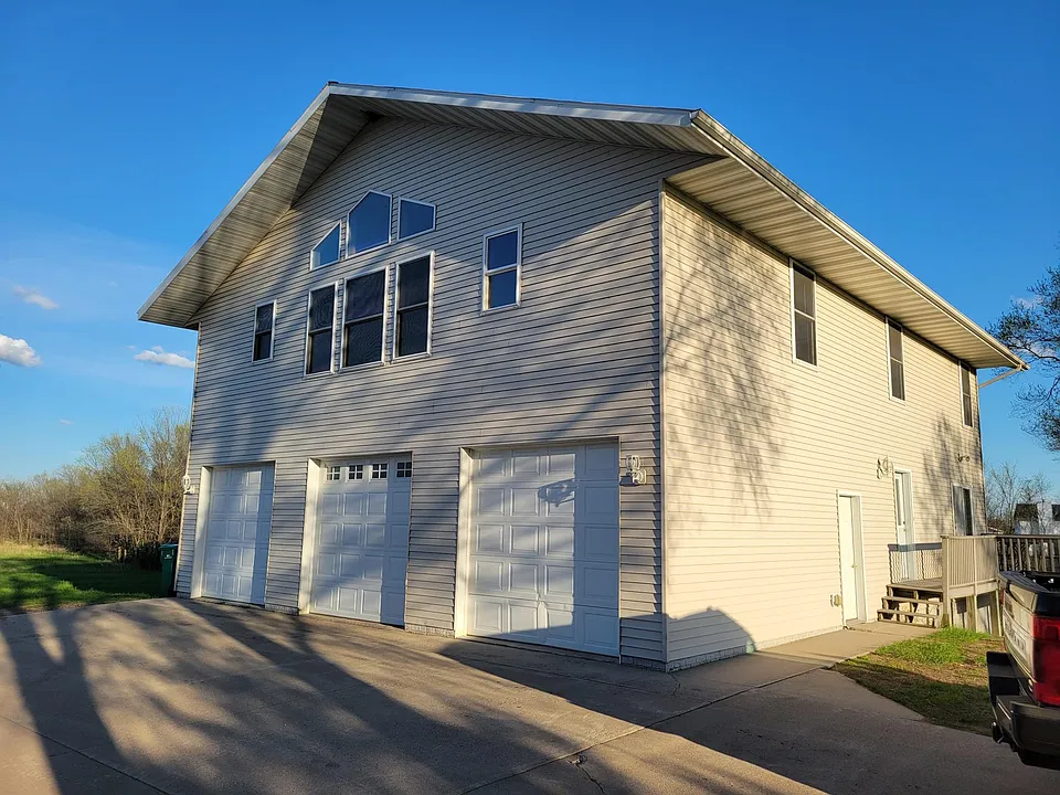 16976 State Highway 24 NW
