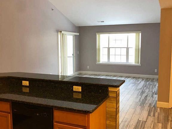 5th image of 11351 N Woods Dr