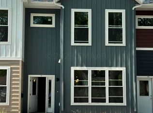 1112 12th St N #102, Fargo, ND 58102
