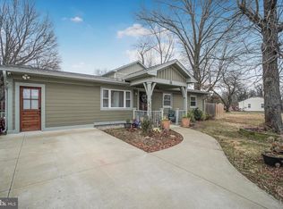 8227 Frye Rd, Alexandria, VA 22309