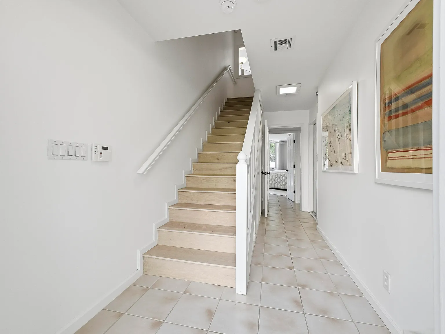 3 bed, 3.5 bath, 2536 sqft, $12,000 — Photo 4
