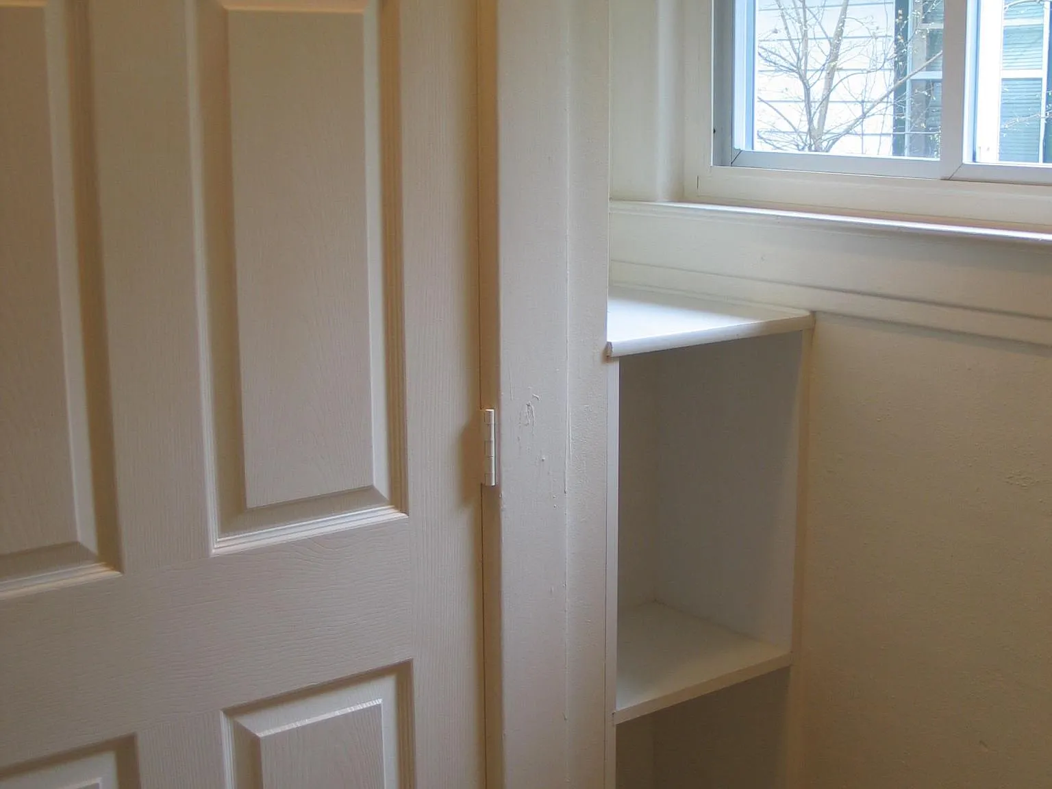 2 bed, 1000 sqft, $1,000 — Photo 3