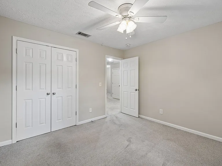 1424 Beech Grove Way — Photo 19