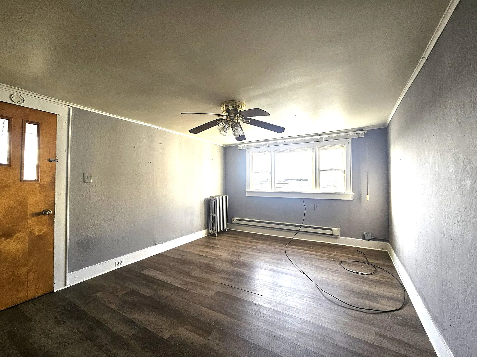 2 bed, 850 sqft, $1,000 — Photo 2