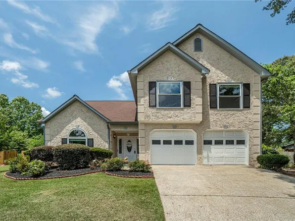 1945 Kerry Creek Dr, Marietta, GA 30066