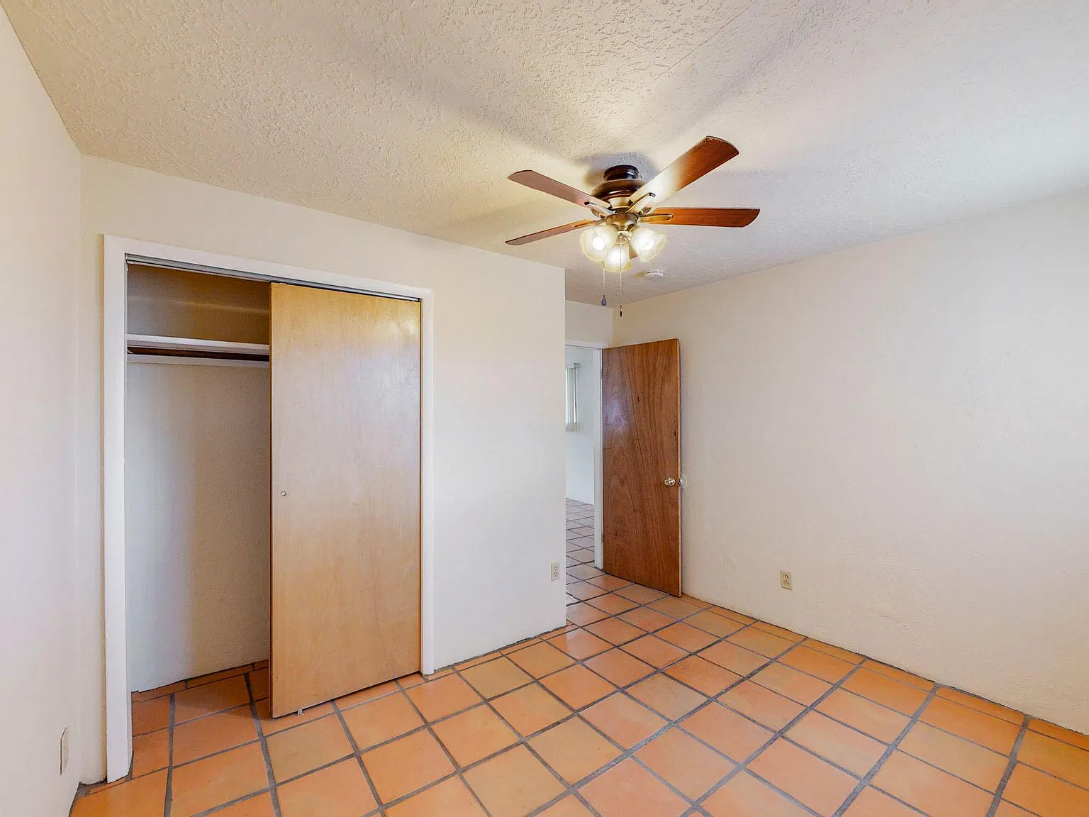 752 Agua Fria St — Photo 4