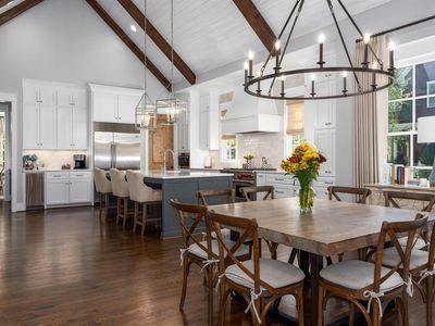 4254 Renaissance Park Cir, Hoover, AL, 35226