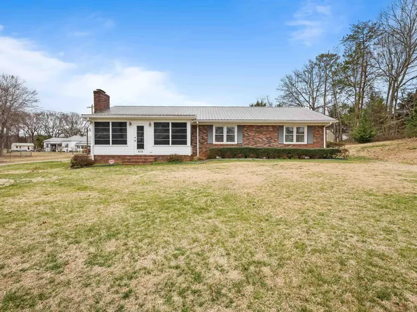 605 Madden Bridge Rd, Central, SC 29630