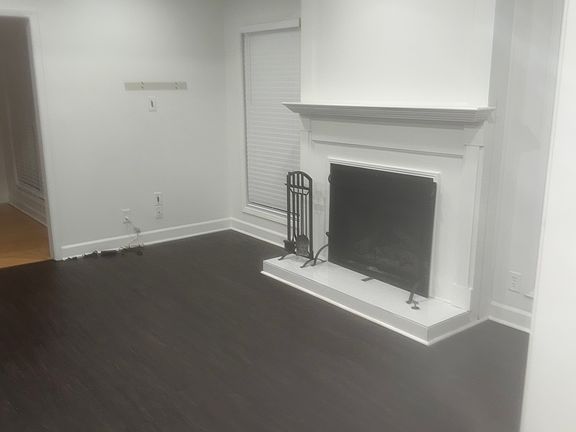 2nd image of 908 Lismore SE #908