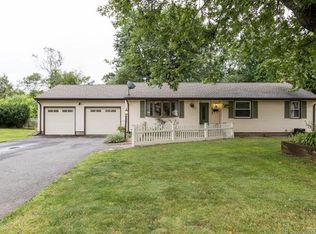 137 Croft Dr, Manchester, CT 06042