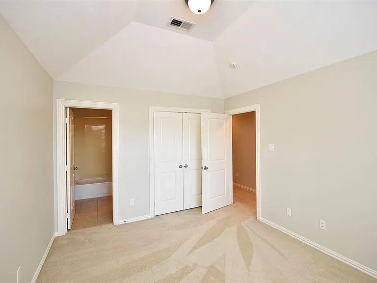 14435 Mayport Ln — Photo 19