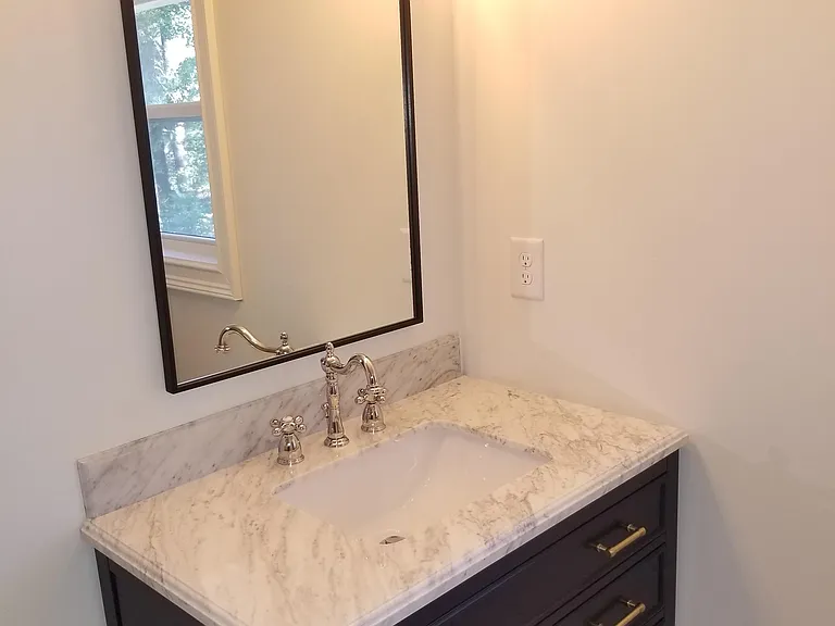 312 W Downing Ct — Photo 17