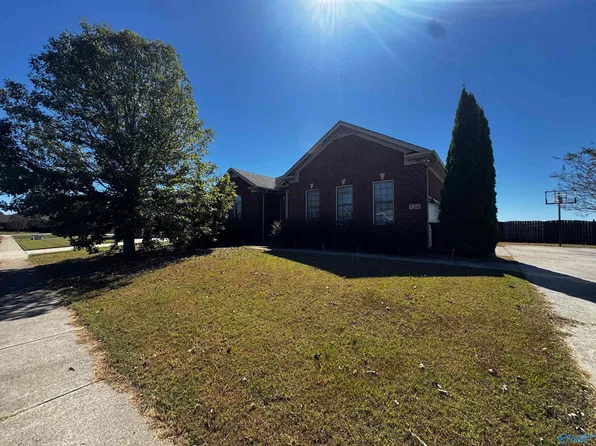 124 Lexi Ln, Meridianville, AL 35759