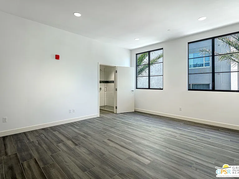 111 N Palm Canyon Dr #201 — Photo 10