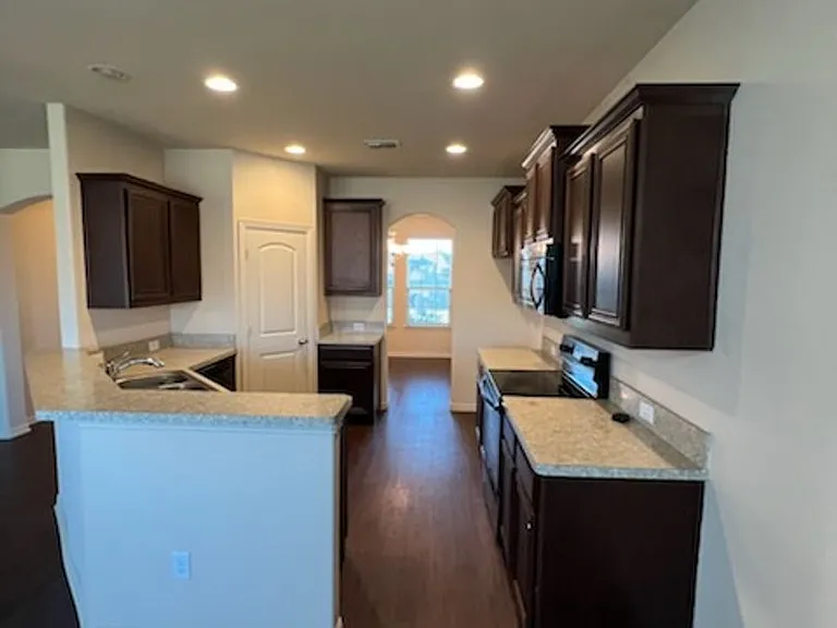 3729 Caladium Ln — Photo 9