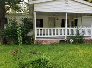 407 S Boundary St, Blackville, SC 29817
