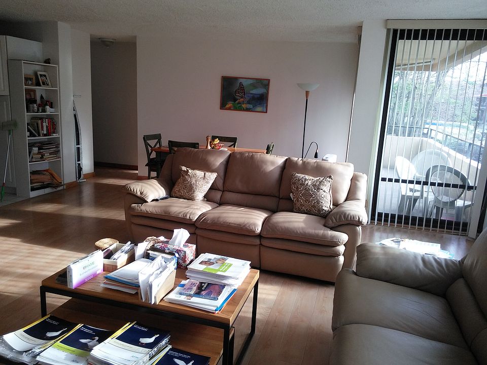 1st image of 9-05 166th Street