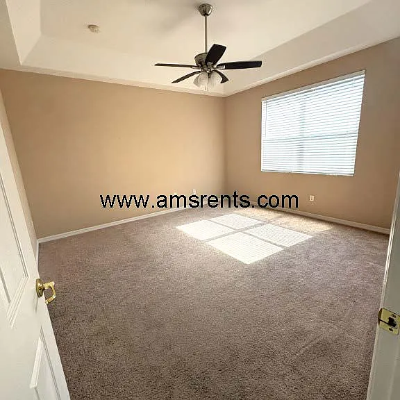 9429 Myrtle Creek Ln #402 — Photo 22