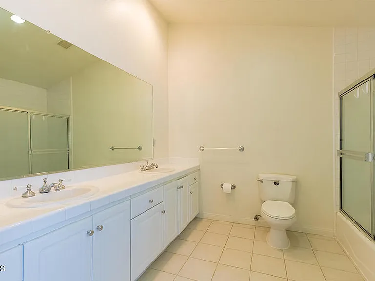 4516 Ramsdell Ave #103 — Photo 14