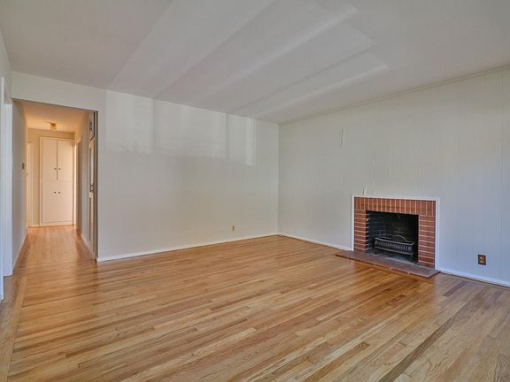 3rd image of 1169 Morningside Ave