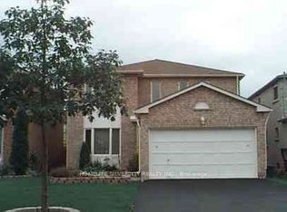9 Hawkway Ct, Brampton, ON L6Y4K7