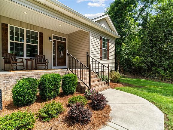 4th image of 1031 Fort Mountain Dr
