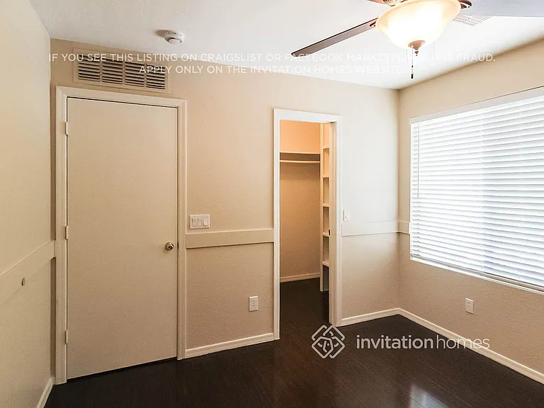 10821 W Taft St — Photo 14